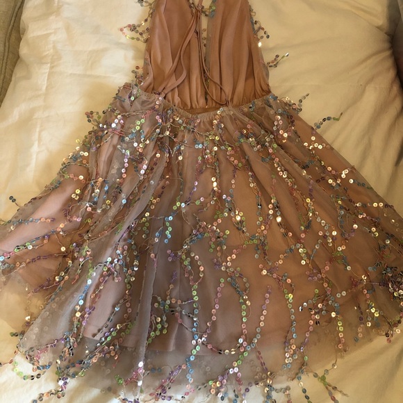 Dress - Picture 5 of 5